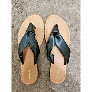 Women's Black Thong Sandals – Vegan Leather - Qupid Archer-374 Size 8.5
